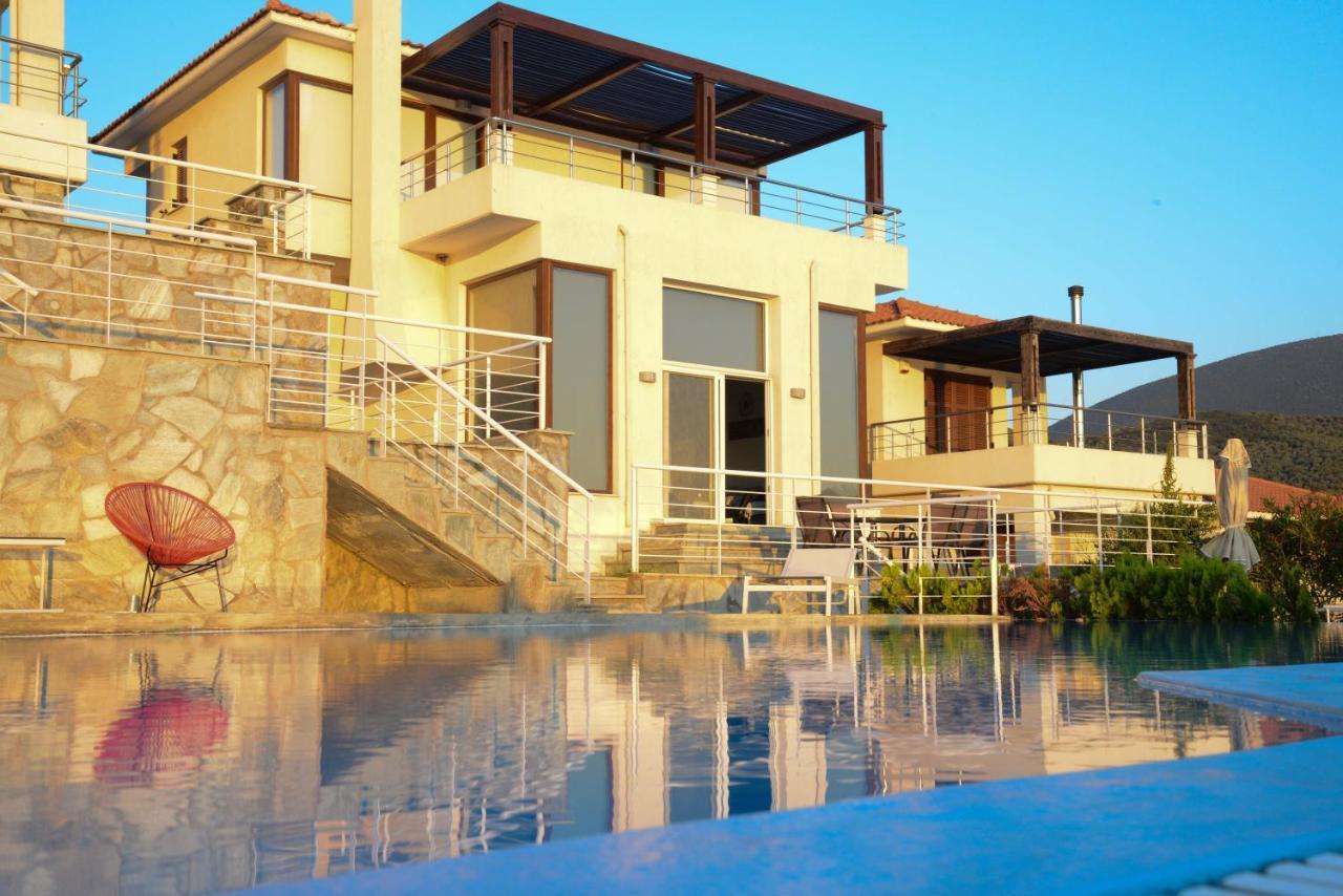 Villa Elia Pteleós Exteriör bild